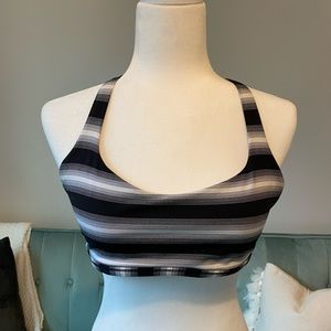 Lululemon Free to be Wild Bra Size 10